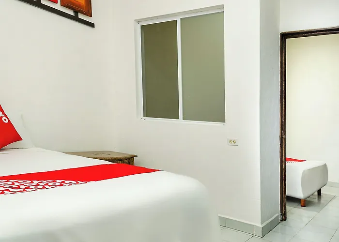 Oyo Cabo Del Sur, Hotel Cabo San Lucas